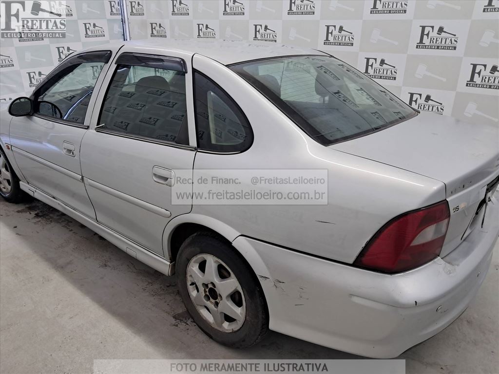 Chevrolet Vectra GL 2002 — foto 25