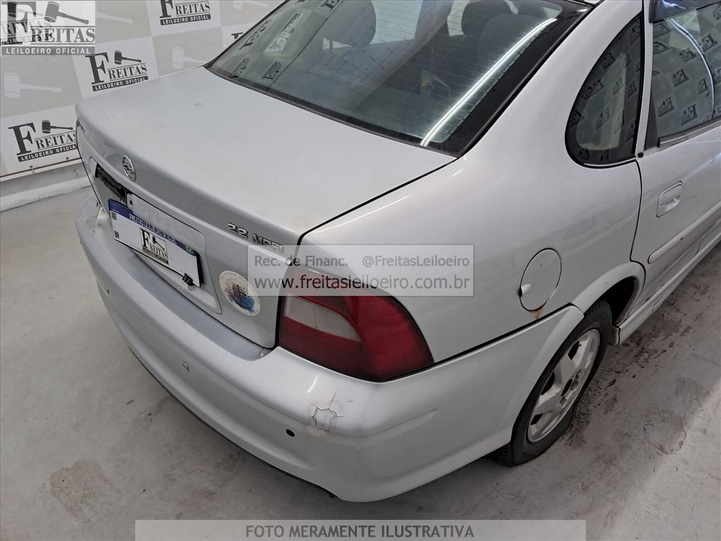 Chevrolet Vectra GL 2002 — foto 27