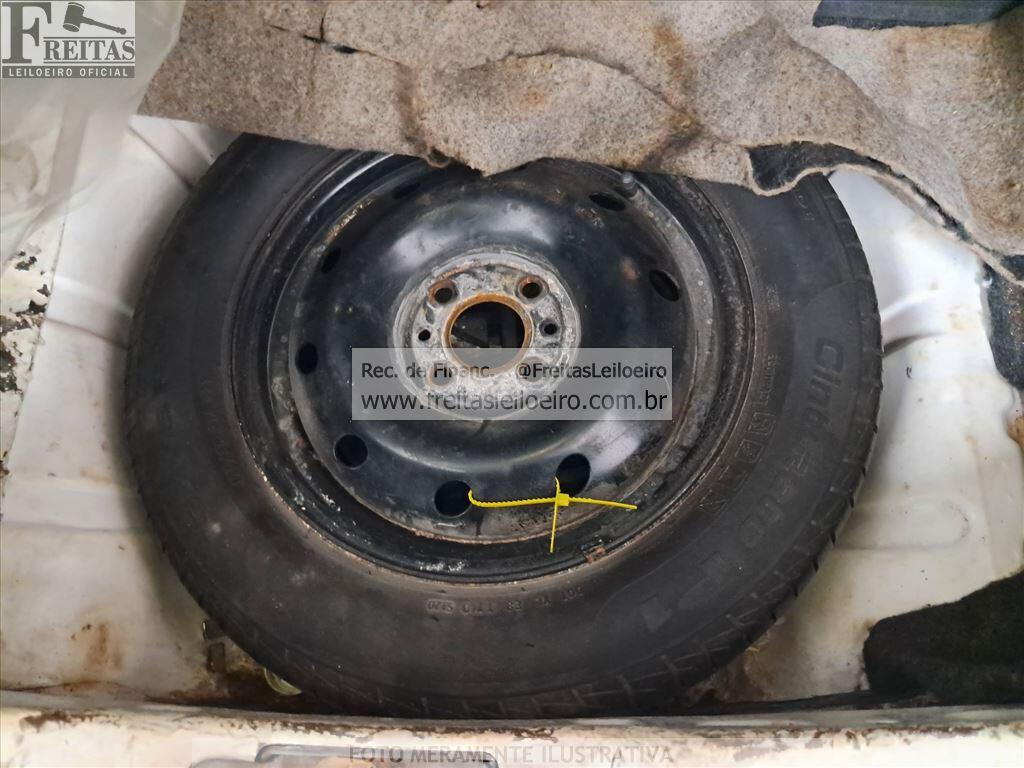 Fiat UNO Vivace 1.0 2015 — foto 9