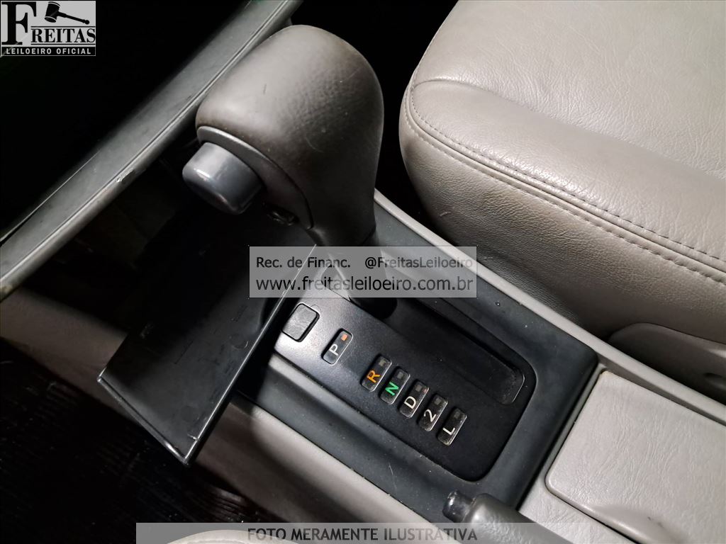 Toyota Corolla Xei18vvt 2004 — foto 8
