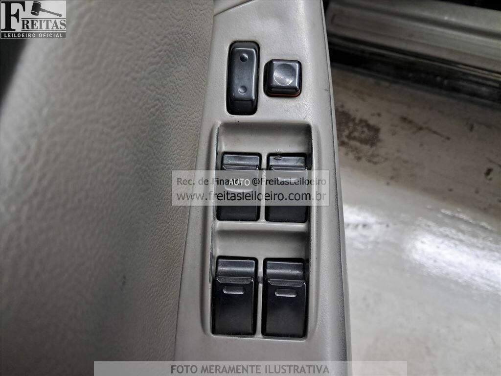 Toyota Corolla Xei18vvt 2004 — foto 11