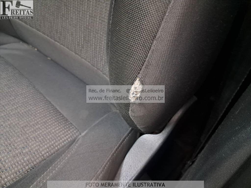 Volkswagen FOX 1.6 II 2014 — foto 14