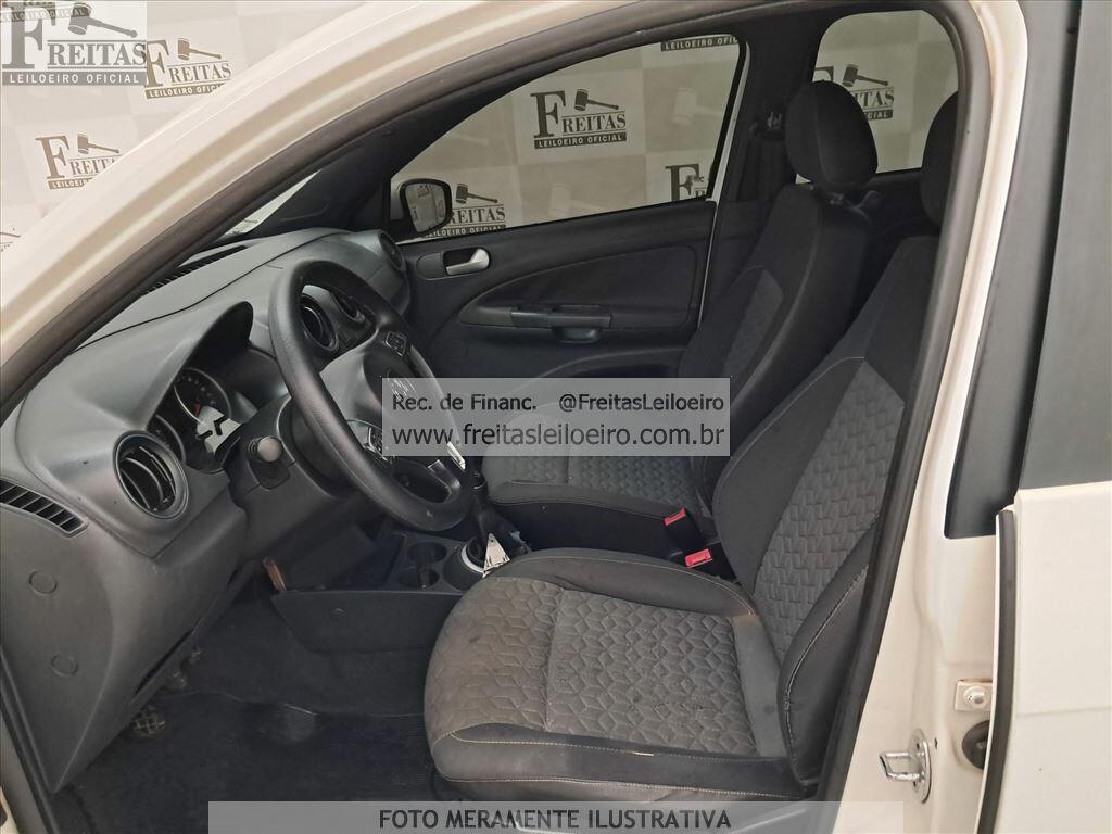 Volkswagen Novo GOL 1.0 Track 2014 — foto 6