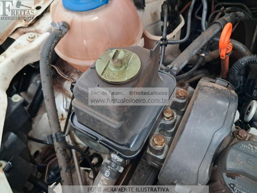 Volkswagen Novo GOL 1.0 Track 2014 — foto 12