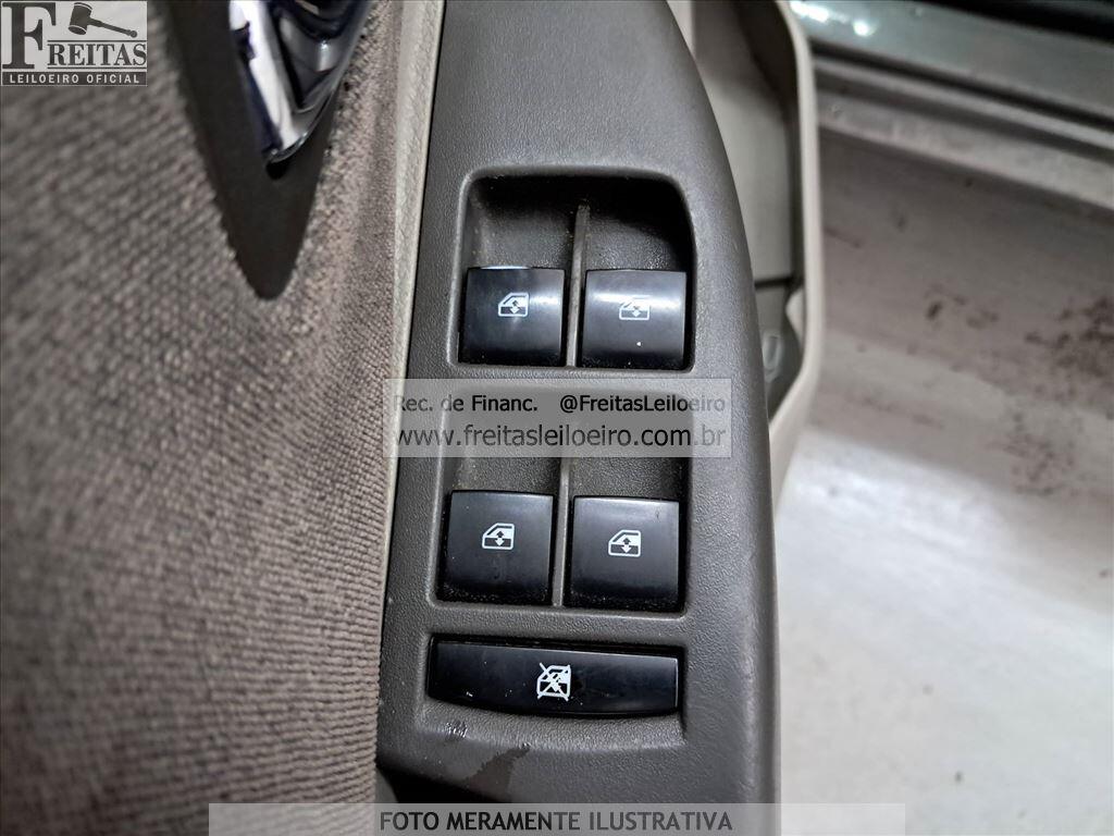 Chevrolet Spin 1.8l AT LTZ 2014 — foto 12