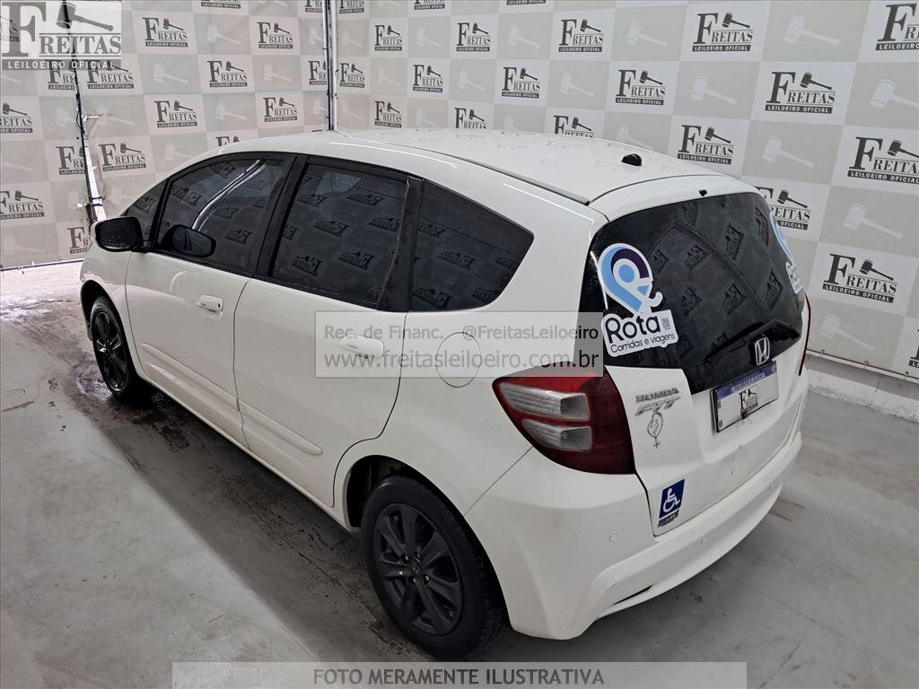 Honda FIT LX Flex 2014 — foto 3