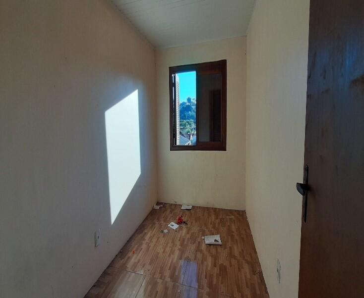 Comercial no São Jorge (foto 13 de 29)