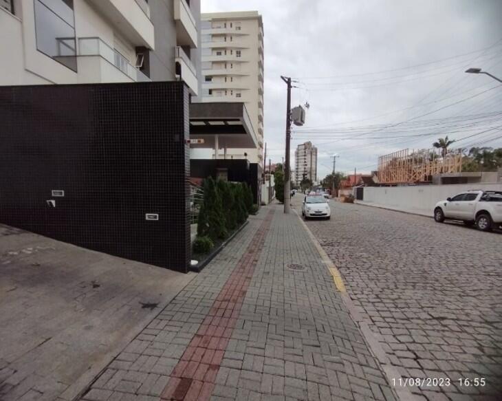 Apartamento no Anita Garibaldi (foto 3 de 17)
