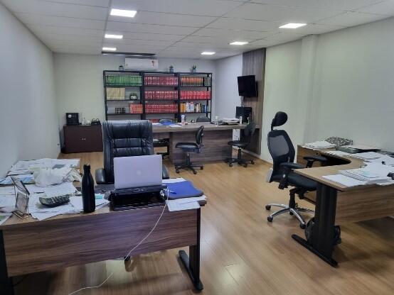 Prédio no Centro (foto 19 de 22)