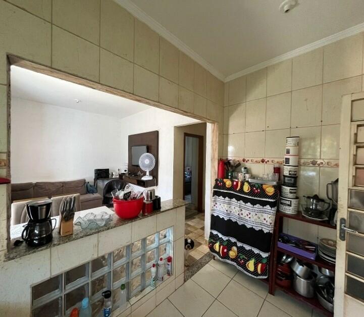 Casa no Aterrado (foto 6 de 12)