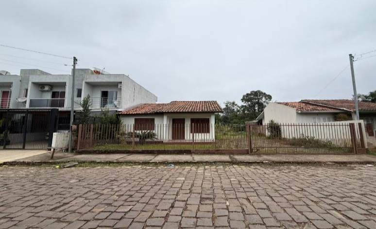 Casa no Bairro Porto Quinze (foto 2 de 5)