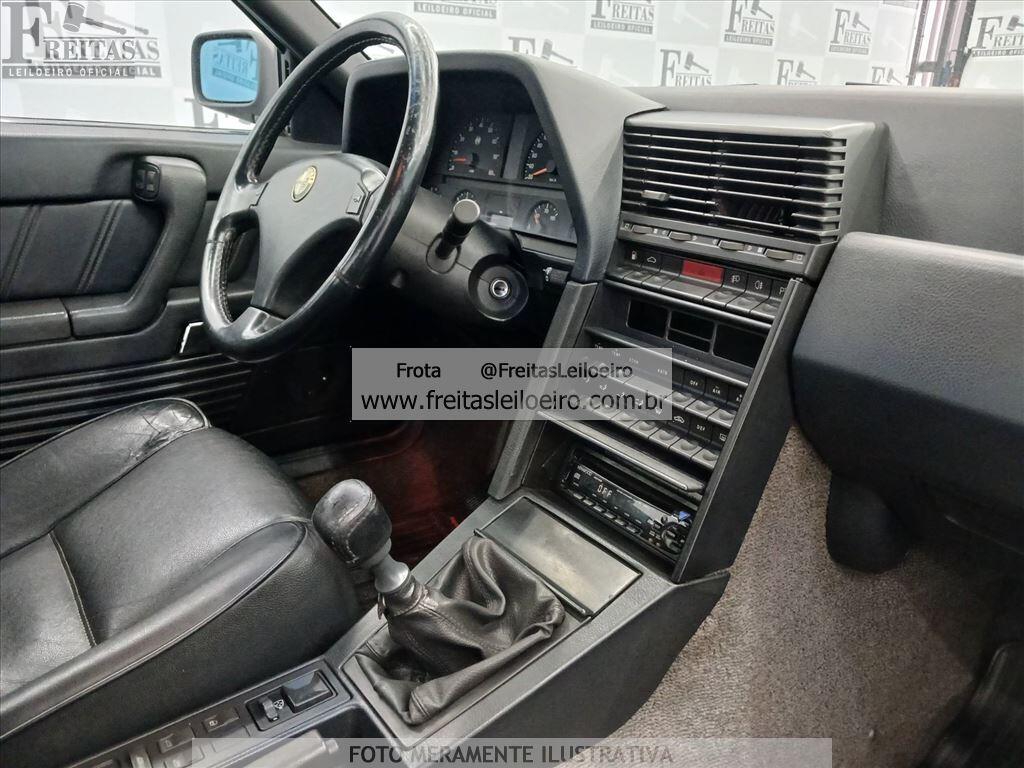 IMP Alfa Romeo 164 3.0 V6 2095 — foto 15