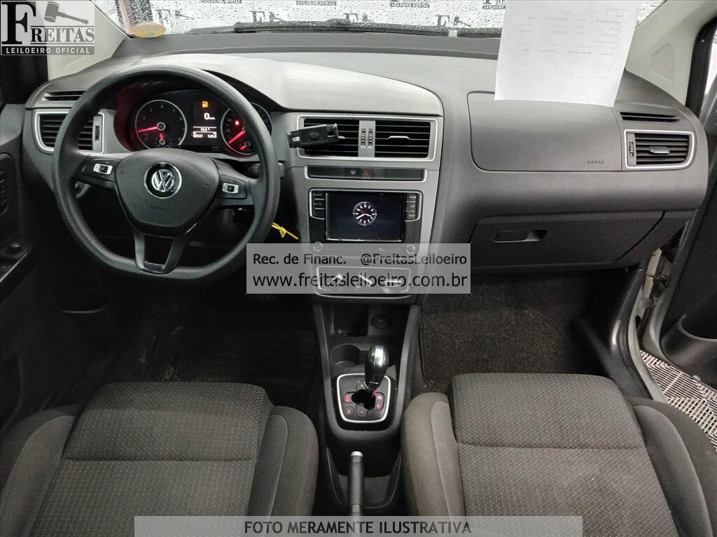 Foto 5: VW/FOX CONNECT SB, 17/18, PLACA: F__-___5, GASOL/ALC, PRATA