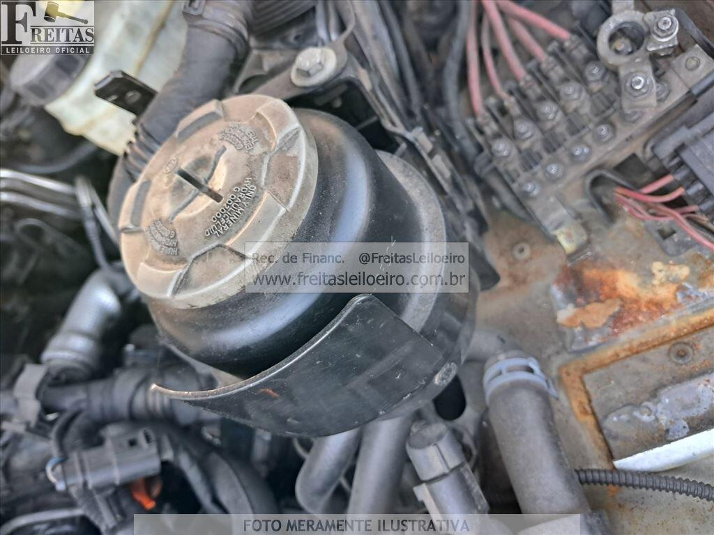 Foto 12 de 21: I/VW AMAROK CD 4X4 S, 13/13, PLACA: O__-___9, DIESEL, PRATA