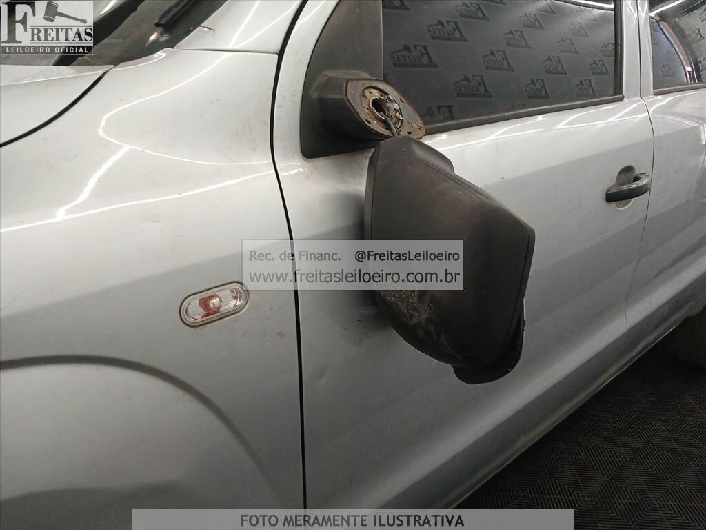 Foto 16 de 21: I/VW AMAROK CD 4X4 S, 13/13, PLACA: O__-___9, DIESEL, PRATA