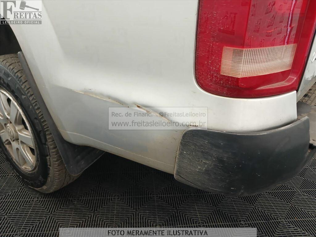 Foto 17 de 21: I/VW AMAROK CD 4X4 S, 13/13, PLACA: O__-___9, DIESEL, PRATA