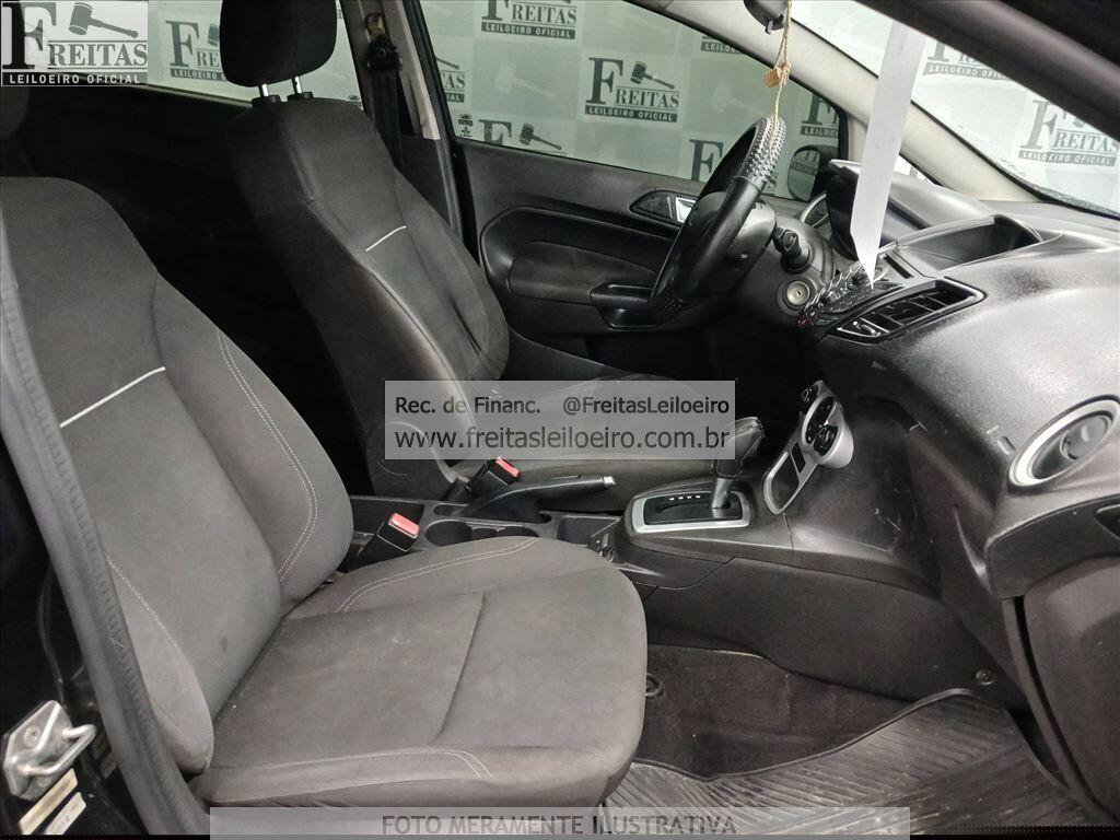 Foto 6 de 20: FORD/FIESTA HA 1.6L SE A, 14/15, PLACA: P__-___0, GASOL/ALC, PRETA