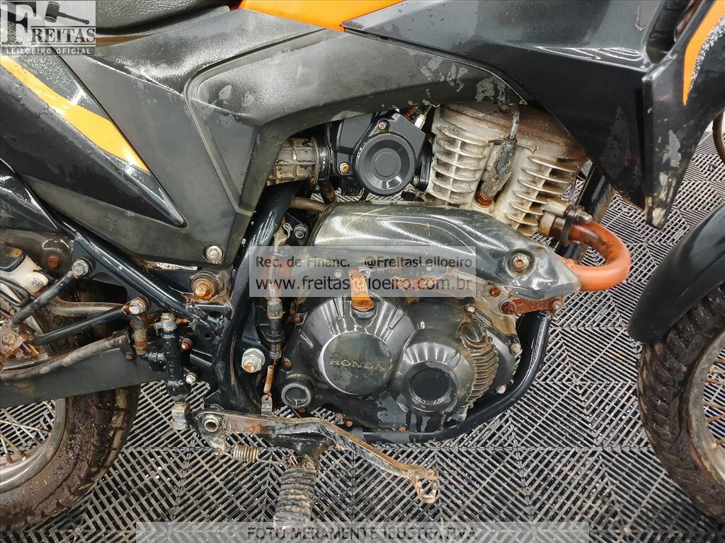 Foto 7 de 10: HONDA/XRE 190, 19/19, PLACA: Q__-___0, GASOL/ALC, LARANJA