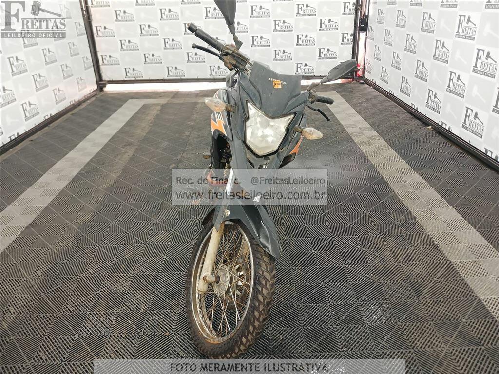 Foto 8 de 10: HONDA/XRE 190, 19/19, PLACA: Q__-___0, GASOL/ALC, LARANJA