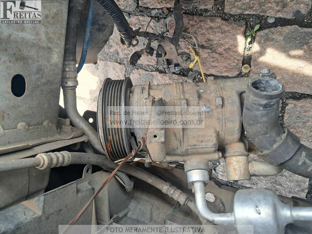 Foto 10 de 18: FORD/KA SE 1.0 HA B, 17/18, PLACA: F__-___2, GASOL/ALC, BRANCA