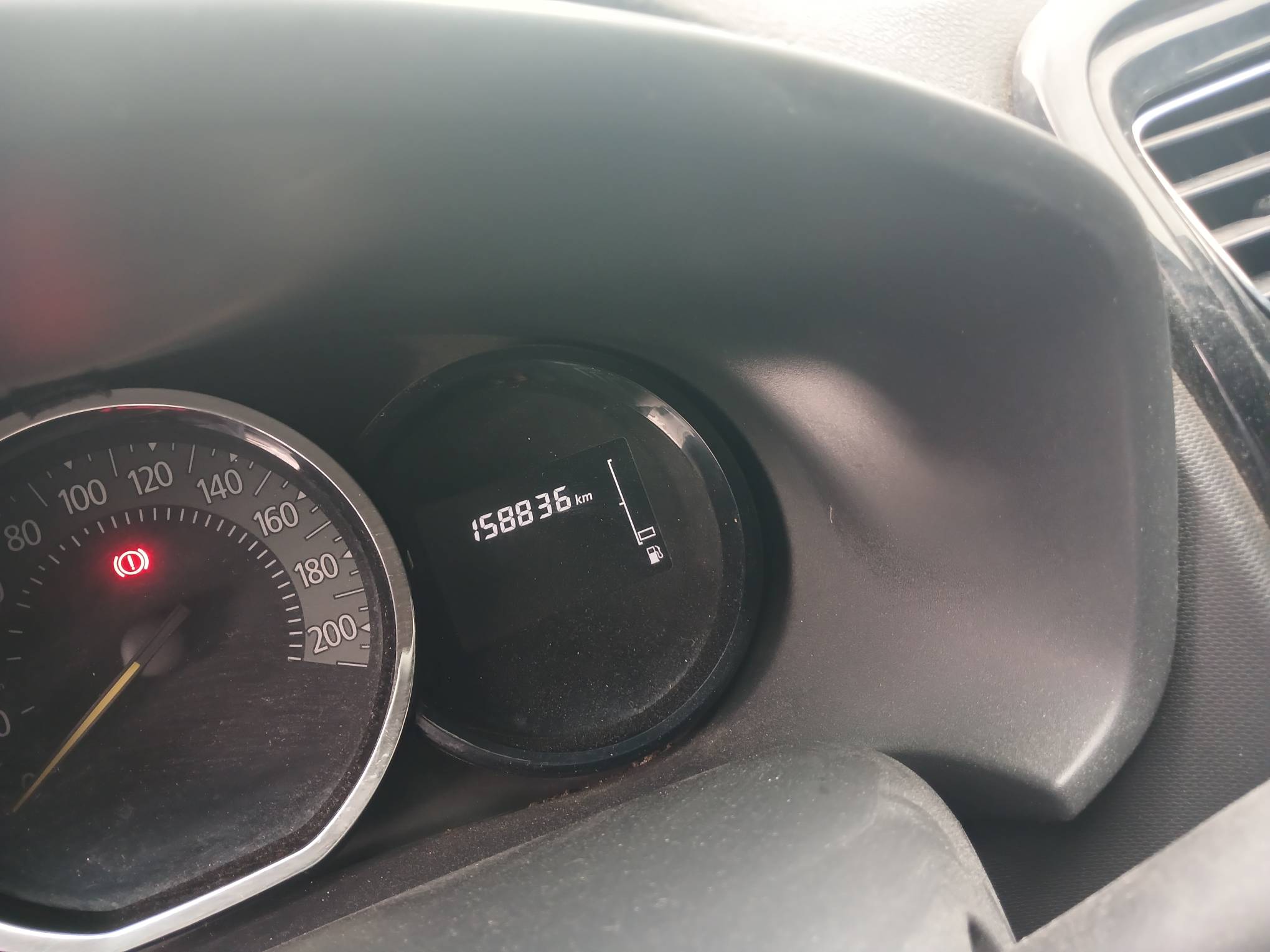Foto 21 de 21: RENAULT/SANDERO ZEN10MT, 20/21, PLACA: R__-___8, GASOL/ALC/GN, BRANCA