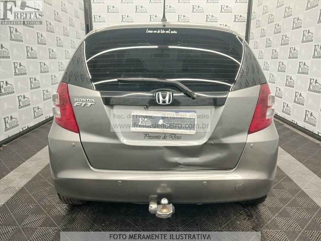 Foto 22 de 23: HONDA/FIT LX FLEX, 10/10, PLACA: E__-___4, GASOL/ALC, CINZA