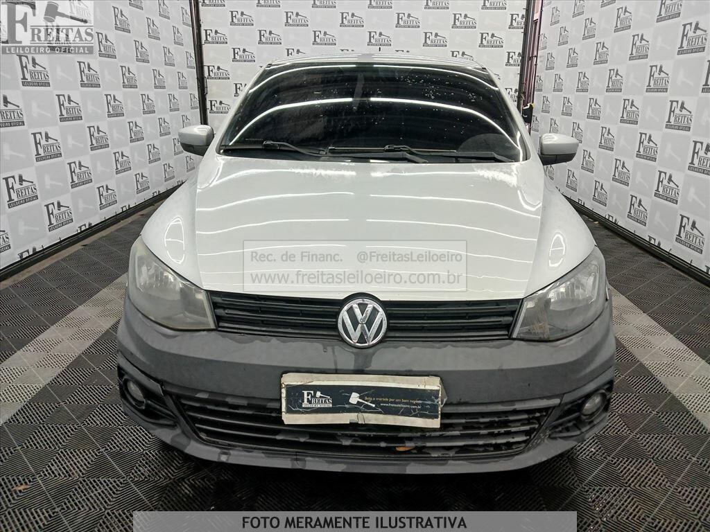 Foto 15 de 20: VW/NOVO VOYAGE TL MBV, 16/17, PLACA: P__-___4, GASOL/ALC, PRATA