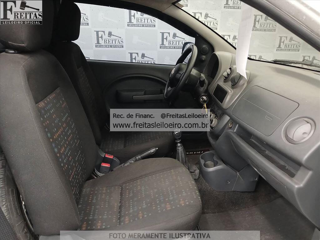 Foto 6 de 12: FIAT/FIORINO WORKING, 21/21, PLACA: R__-___3, GASOL/ALC, BRANCA