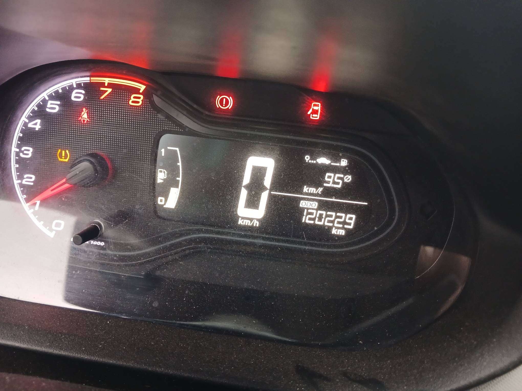 Foto 22 de 22: CHEVROLET/ONIX 1.0MT LT, 19/19, PLACA: Q__-___2, GASOL/ALC, PRETA