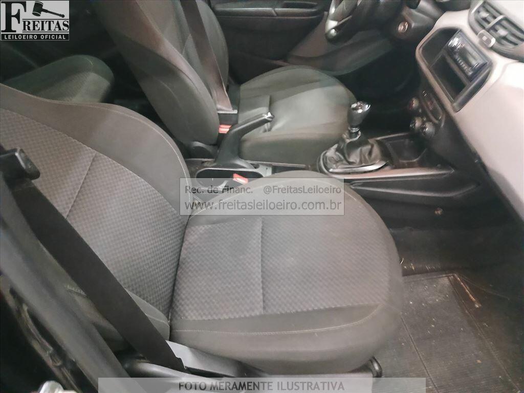 Foto 6 de 25: CHEVROLET/ONIX 10MT JOYE, 18/19, PLACA: Q__-___6, GASOL/ALC, PRETA