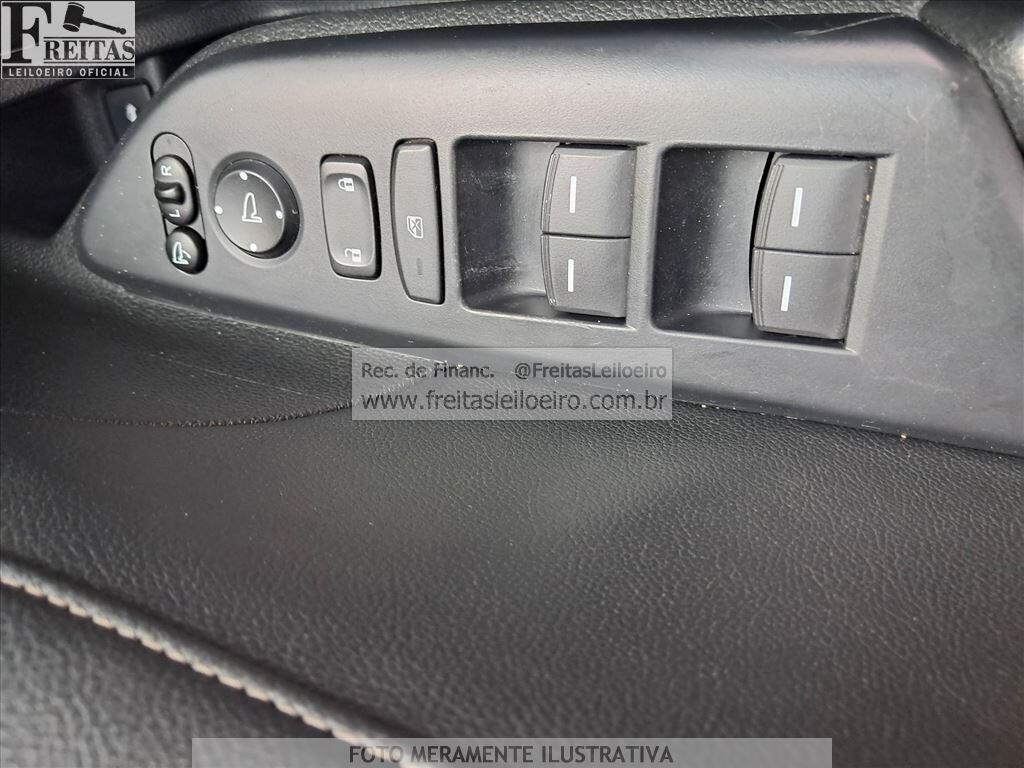 Foto 12 de 19: HONDA/CIVIC EXL CVT, 16/17, PLACA: G__-___2, GASOL/ALC, CINZA
