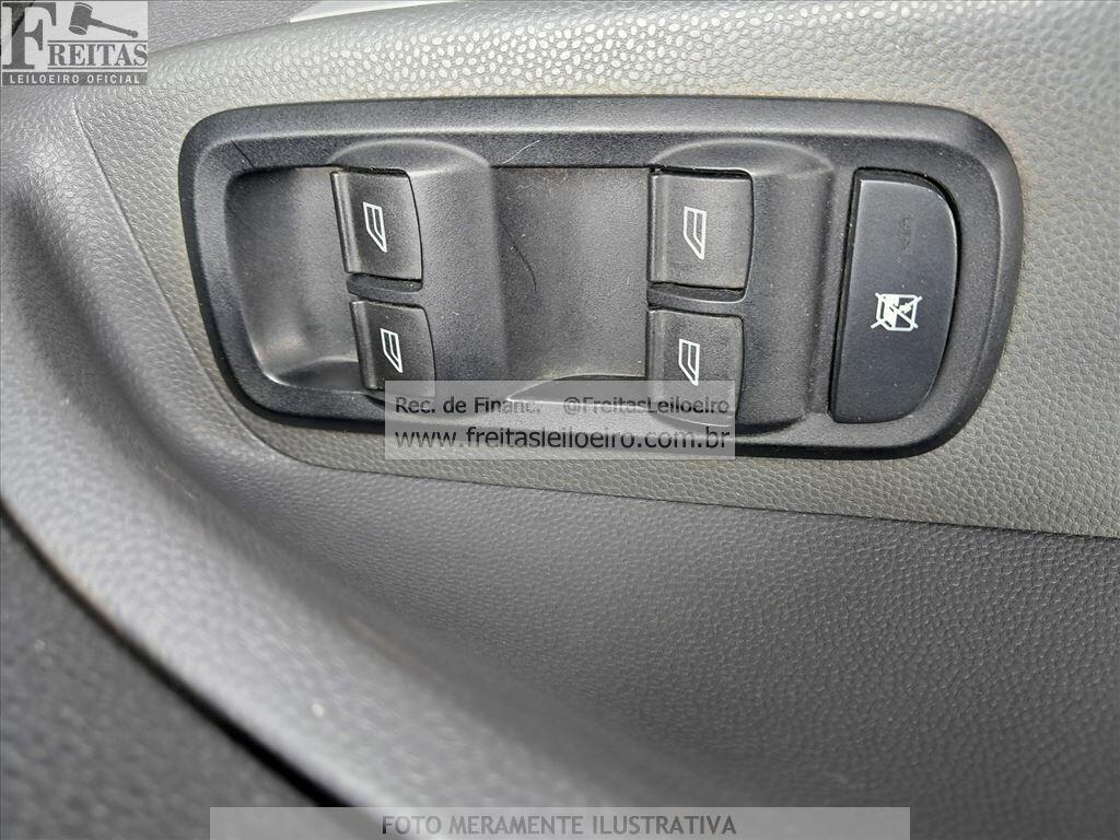 Foto 12 de 18: FORD/ECOSPORT FSL AT1.6B, 15/16, PLACA: G__-___3, GASOL/ALC, PRATA