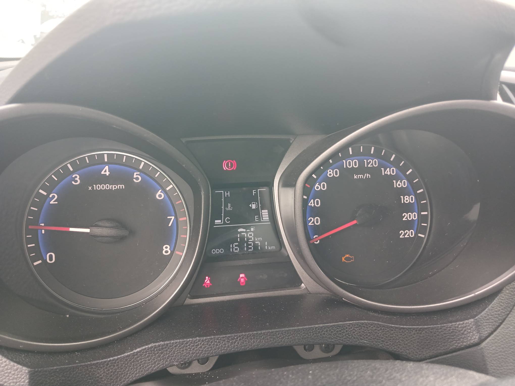 Foto 24 de 24: HYUNDAI/HB20 1.0M COMFOR, 14/15, PLACA: F__-___2, GASOL/ALC, BRANCA