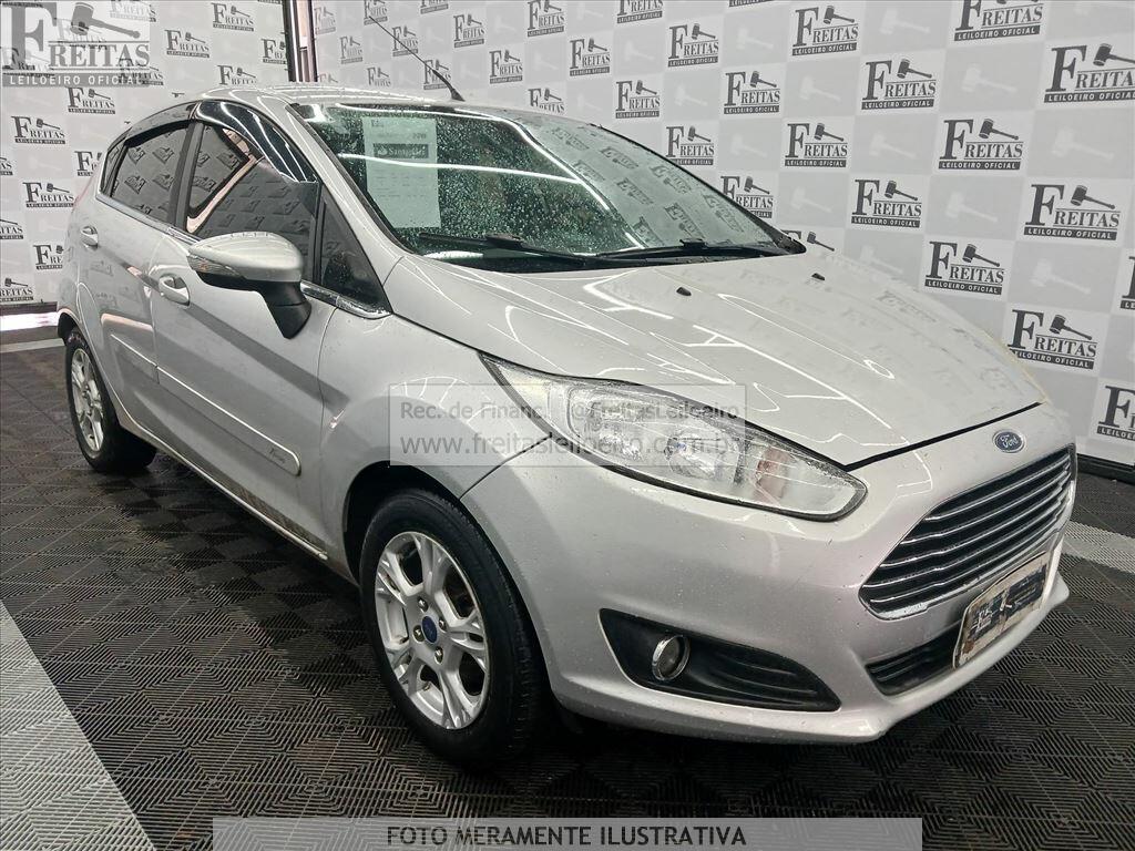 Foto 2: FORD/FIESTA HA 1.6L TI A, 14/15, PLACA: F__-___3, GASOL/ALC, PRATA