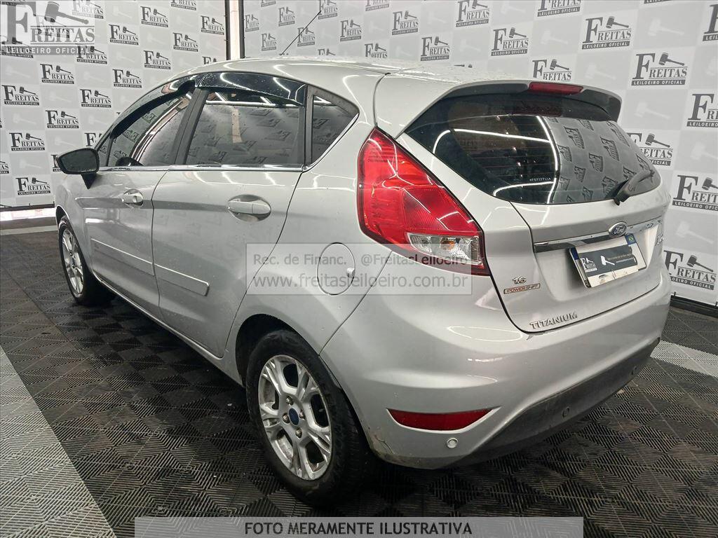 Foto 3: FORD/FIESTA HA 1.6L TI A, 14/15, PLACA: F__-___3, GASOL/ALC, PRATA