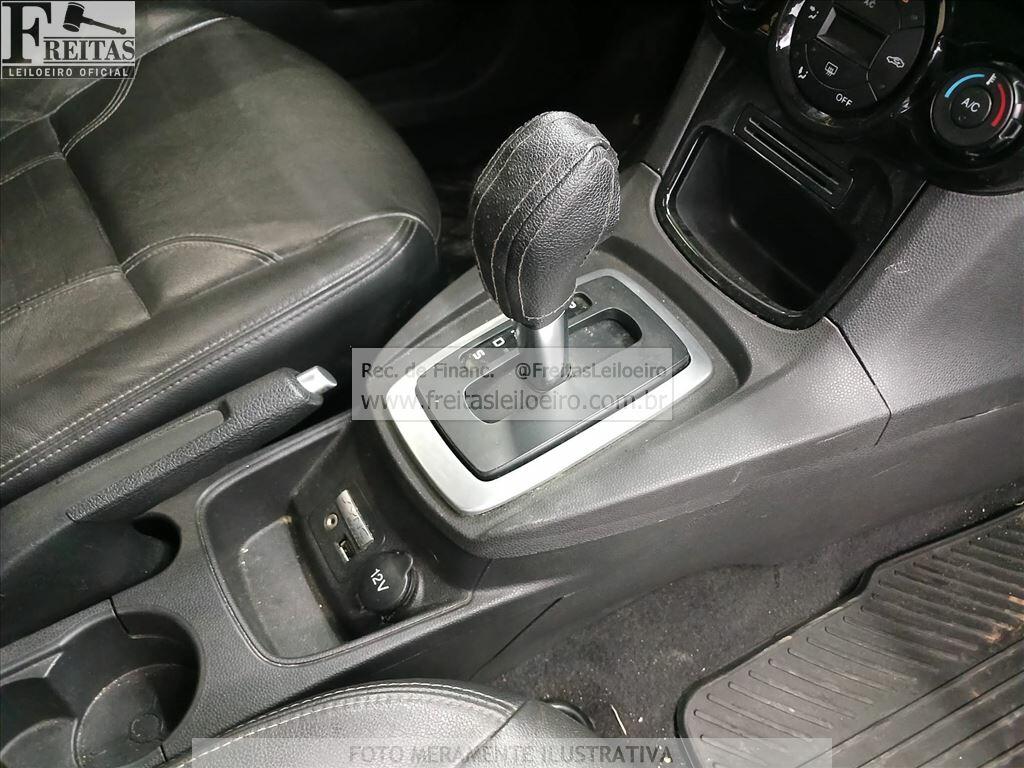 Foto 8 de 19: FORD/FIESTA HA 1.6L TI A, 14/15, PLACA: F__-___3, GASOL/ALC, PRATA