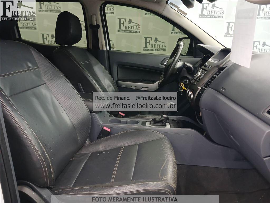Foto 6 de 20: I/FORD RANGER LTD CD4 32, 13/14, PLACA: M__-___3, DIESEL, BRANCA