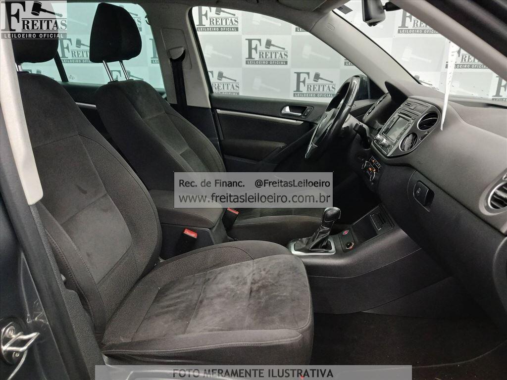 Foto 6 de 18: I/VW TIGUAN 2.0 TSI, 13/13, PLACA: F__-___3, GASOLINA, CINZA