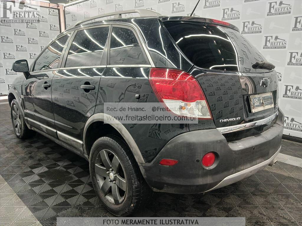 Foto 3: I/GM CAPTIVA SPORT FWD, 09/10, PLACA: E__-___3, GASOLINA, PRETA