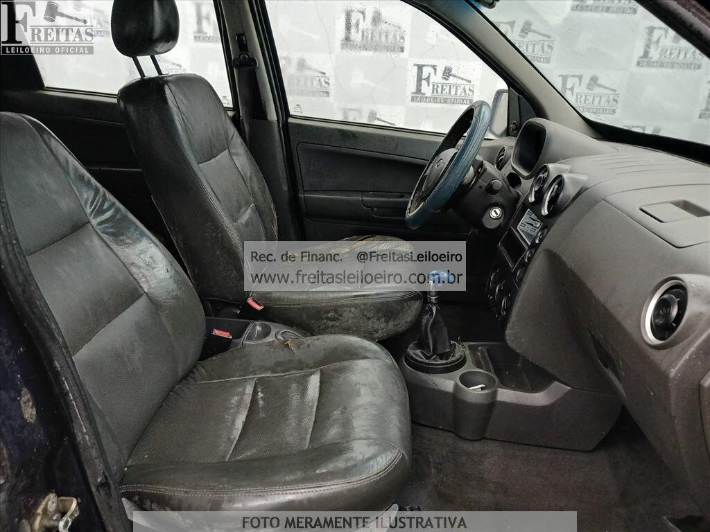Foto 6 de 19: FORD/ECOSPORT XLS 1.6L, 03/04, PLACA: D__-___3, GASOLINA, AZUL
