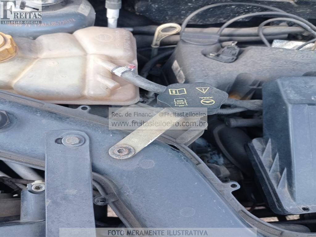 Foto 10 de 19: FORD/ECOSPORT XLS 1.6L, 03/04, PLACA: D__-___3, GASOLINA, AZUL