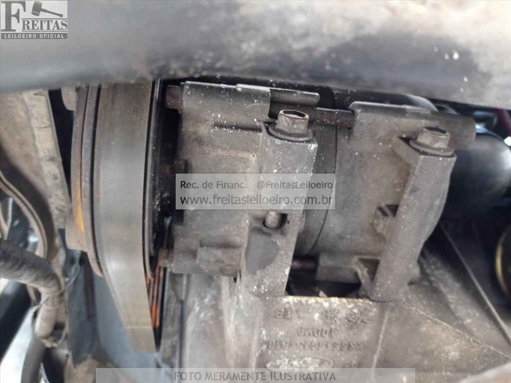 Foto 11 de 19: FORD/ECOSPORT XLS 1.6L, 03/04, PLACA: D__-___3, GASOLINA, AZUL