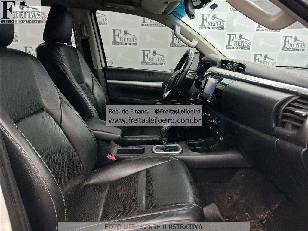 Foto 6 de 17: I/TOYOTA HILUX CDSRVA4FD, 17/17, PLACA: Q__-___5, DIESEL, BRANCA