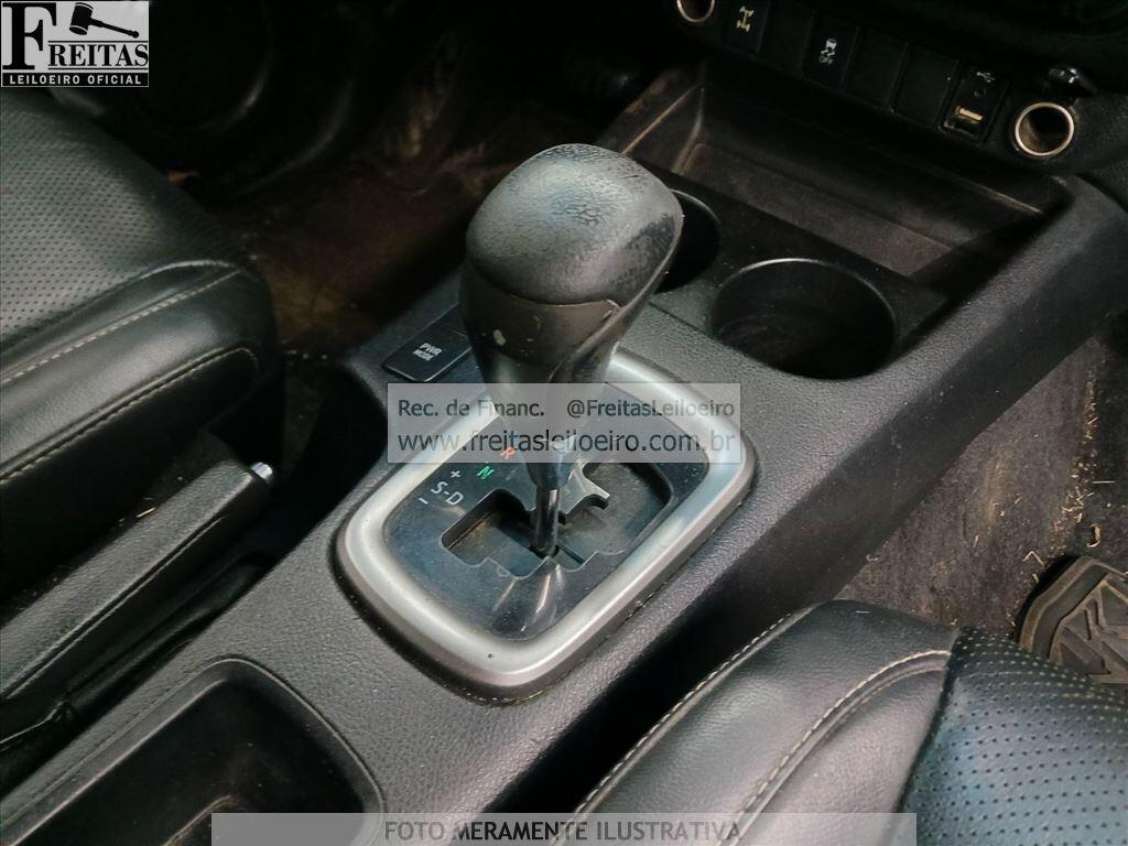 Foto 8 de 17: I/TOYOTA HILUX CDSRVA4FD, 17/17, PLACA: Q__-___5, DIESEL, BRANCA