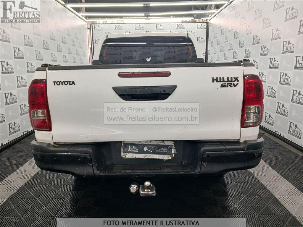 Foto 16 de 17: I/TOYOTA HILUX CDSRVA4FD, 17/17, PLACA: Q__-___5, DIESEL, BRANCA