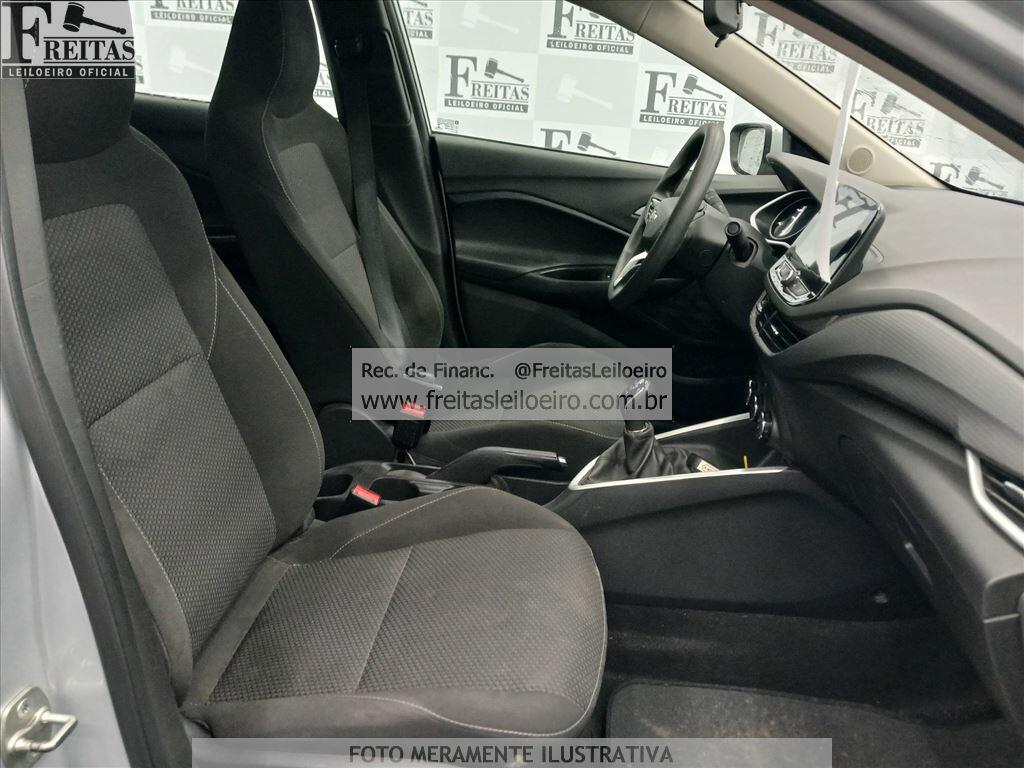 Foto 6 de 20: CHEV/ONIX 10MT LT2, 22/23, PLACA: R__-___3, GASOL/ALC, PRATA