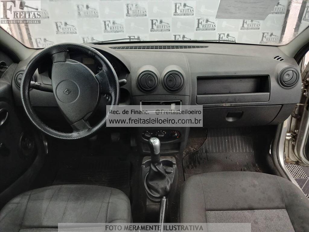 Foto 5: RENAULT/LOGAN AUT 1016V, 09/09, PLACA: E__-___7, GASOL/ALC, PRATA