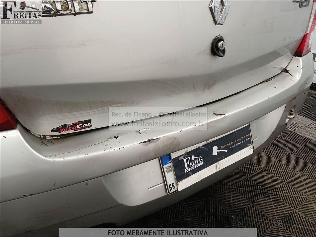 Foto 13 de 16: RENAULT/LOGAN AUT 1016V, 09/09, PLACA: E__-___7, GASOL/ALC, PRATA