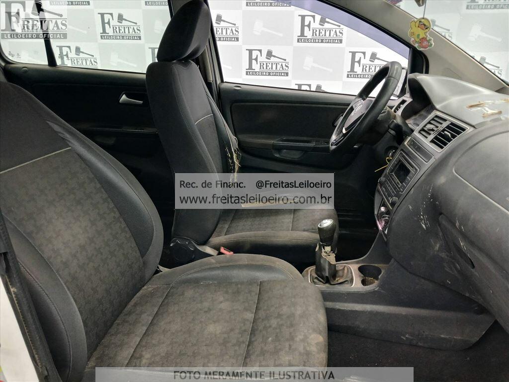 Foto 6 de 19: VW/NOVO FOX CL MB, 16/16, PLACA: K__-___0, GASOL/ALC, BRANCA