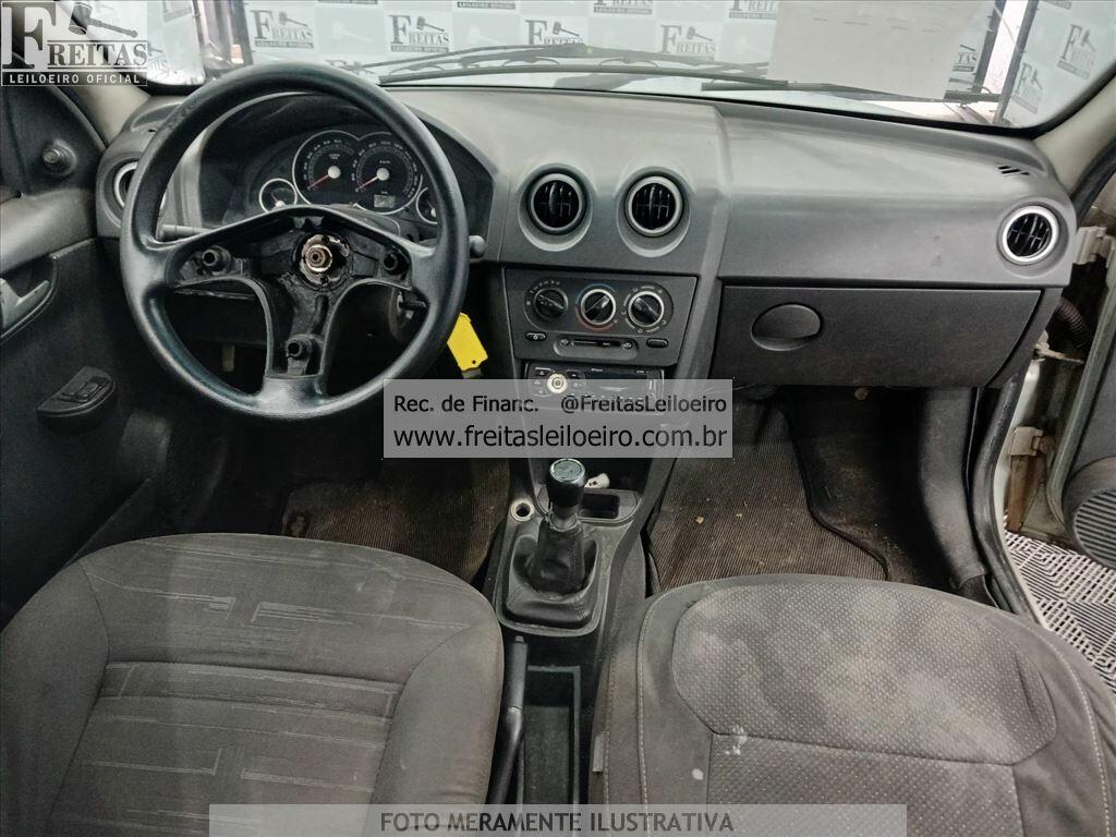 Foto 5: GM/PRISMA MAXX, 10/10, PLACA: N__-___6, GASOL/ALC/GN, PRATA
